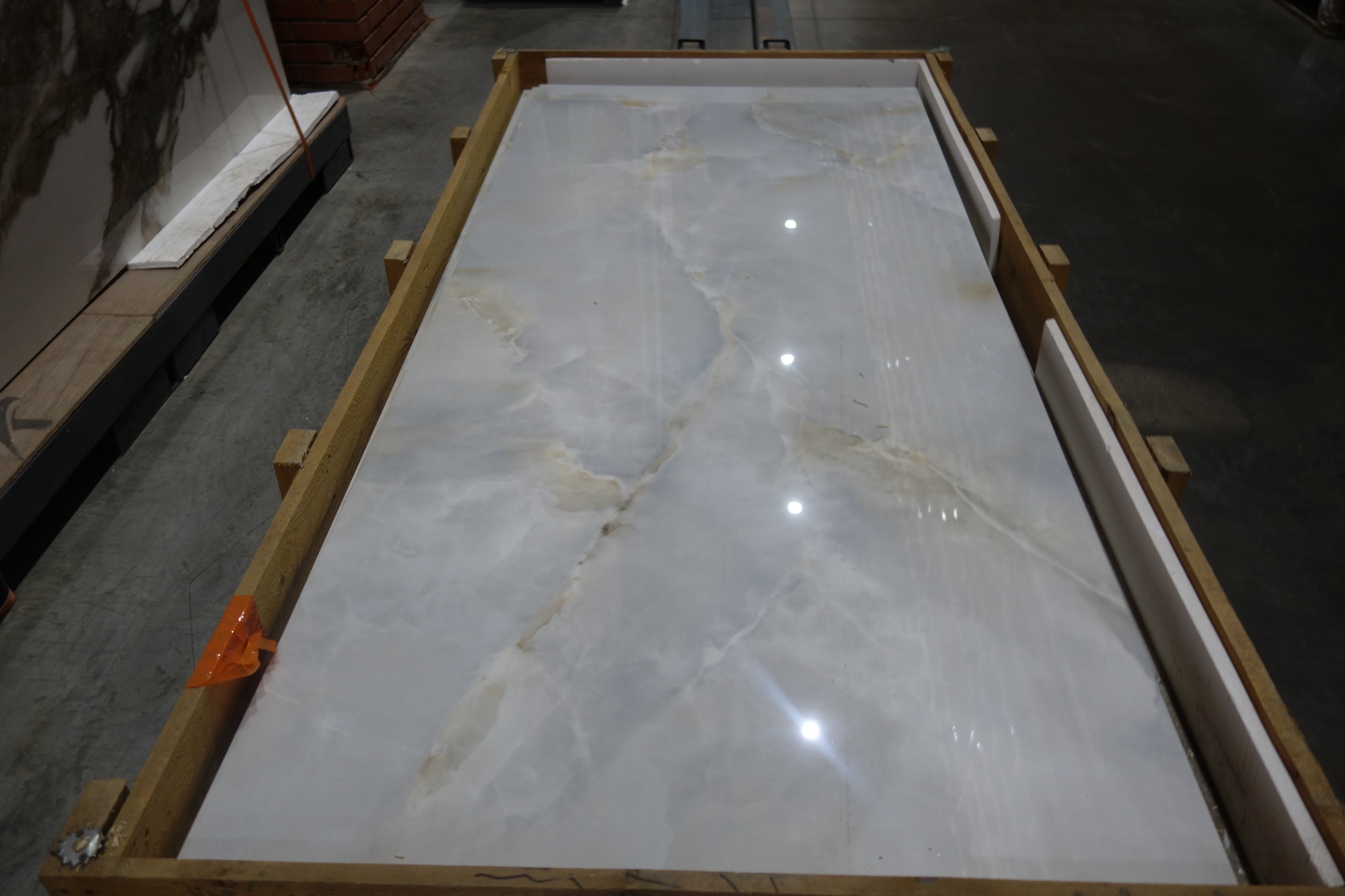 Крупный формат Onix Cielo Polished 120x278